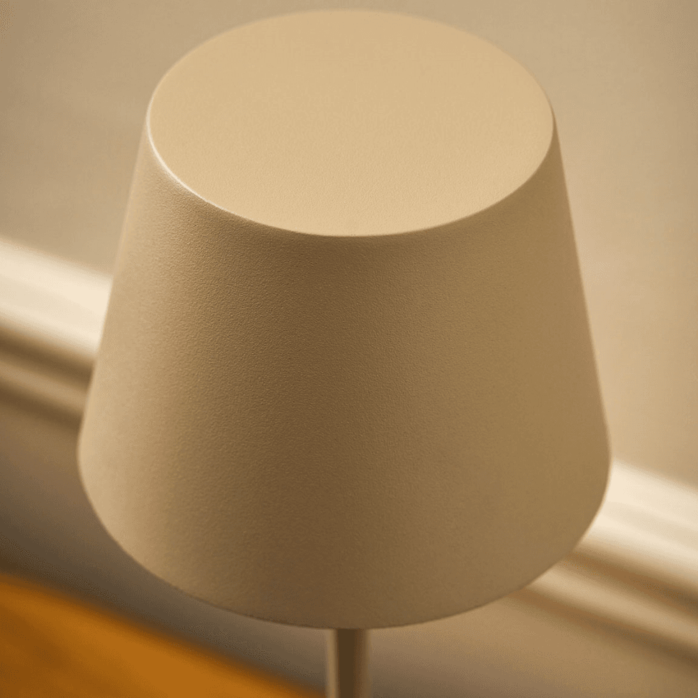 Winstone Rechargable Table Lamp