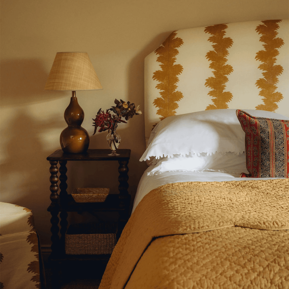 Nina Scalloped Bedspread, Raffia