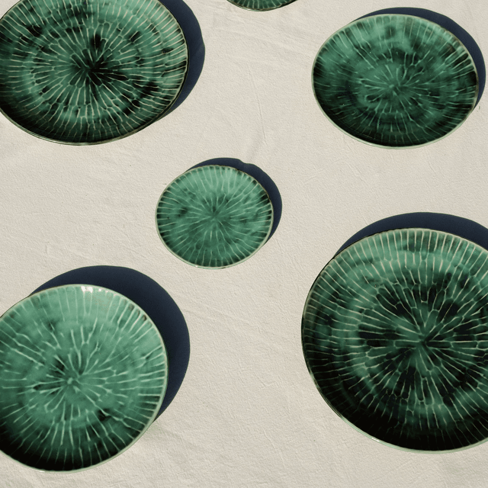 Verde Lanza by Pascale Naessen Set of 2 Dinner Plates, Green