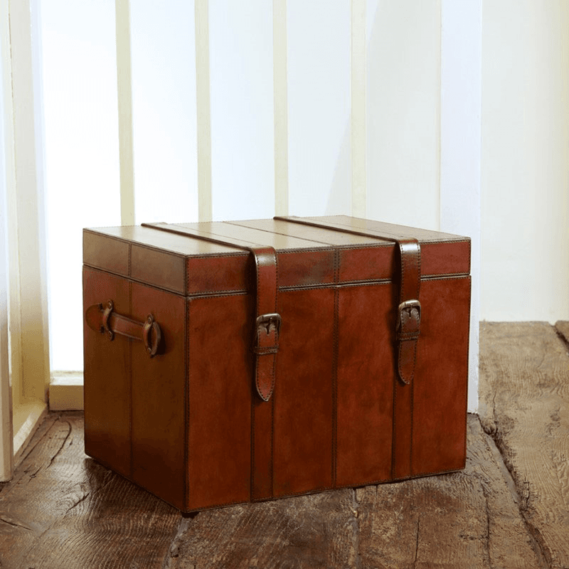 Leather Medium trunk, Conker Brown