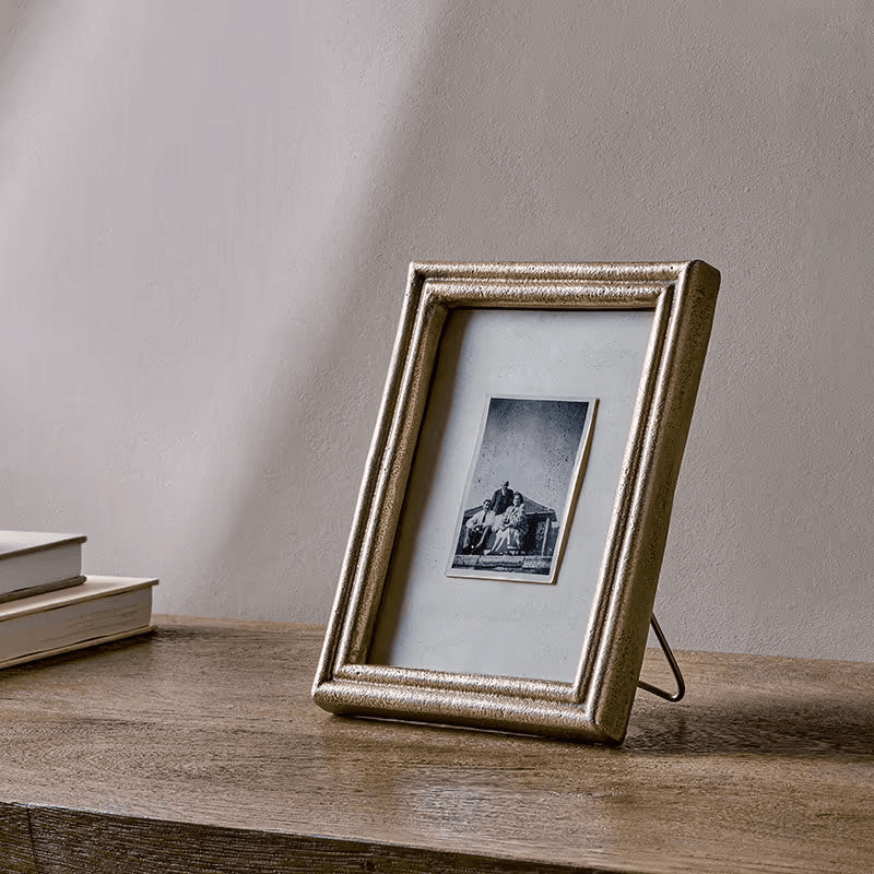 Pambani Photo Frame