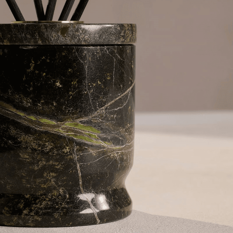 Leather & Oud Diffuser, Green