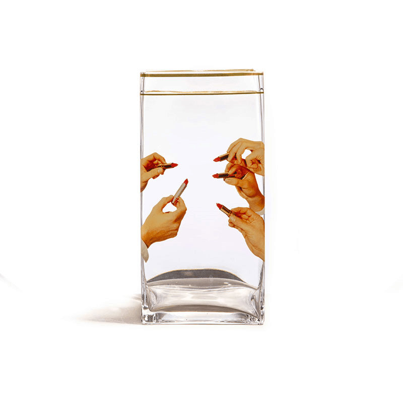 Toiletpaper Lipsticks Vase