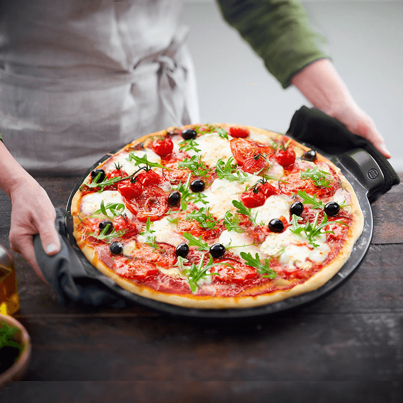 Ceramic Smooth Pizza Stone, Black