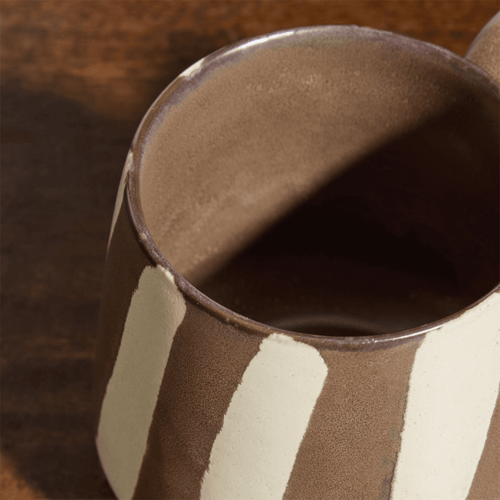 Travellers Rest Stripe Set of 4 Mugs, Brown