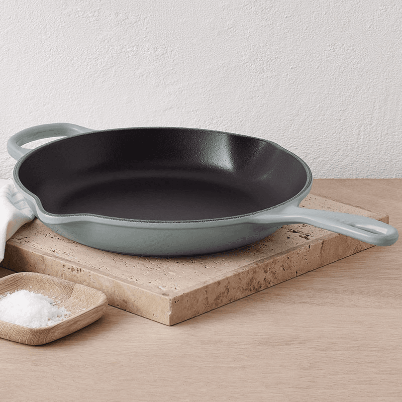 Cast Iron Round Skillet