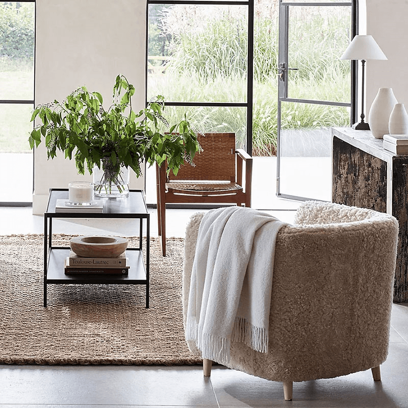 Sheepskin Cosy Chair, Pearl