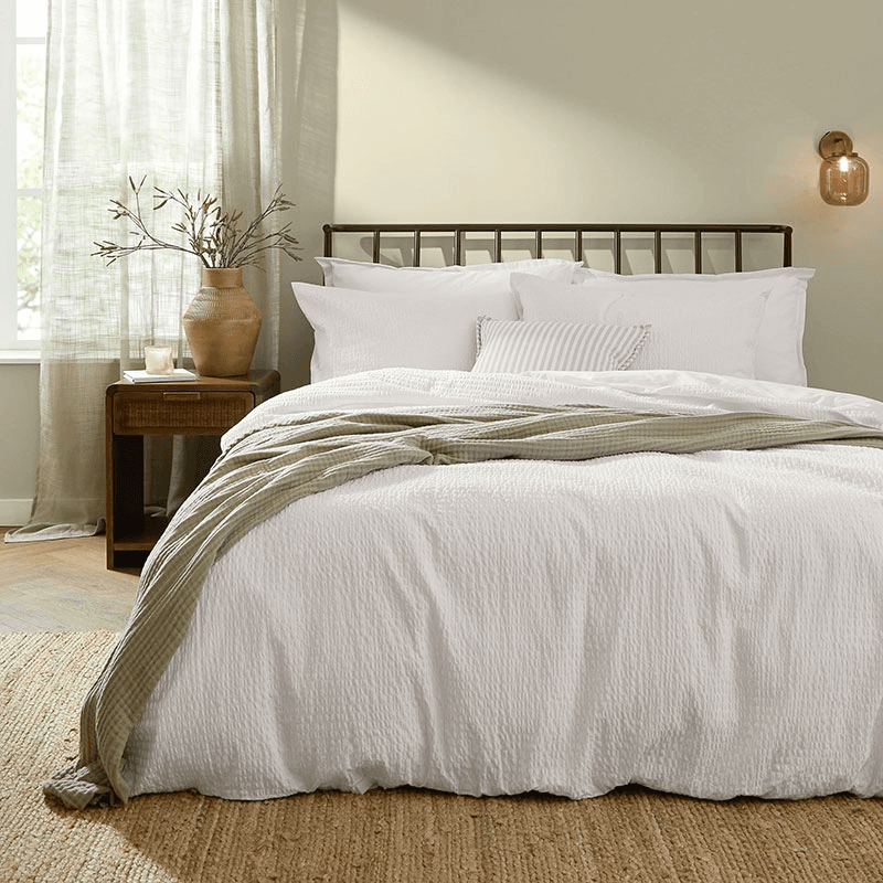 Hebden Relaxed Seersucker Duvet Cover Set