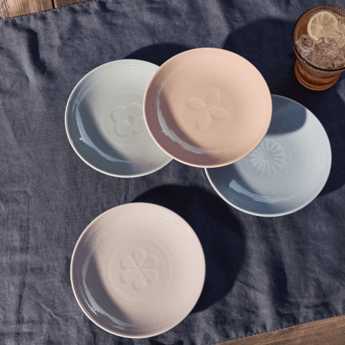 Image showing the Lambeth Set of 4 Plates product.