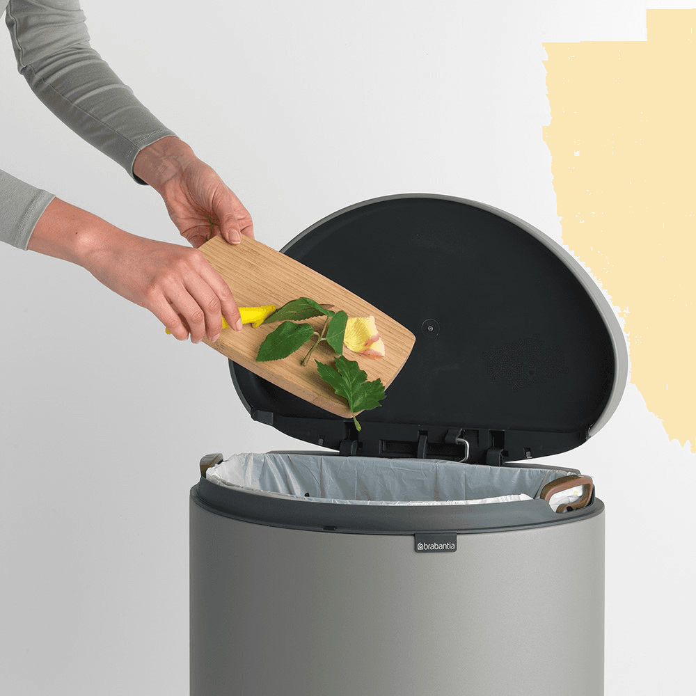 Flatback+ Space Saving Pedal Bin