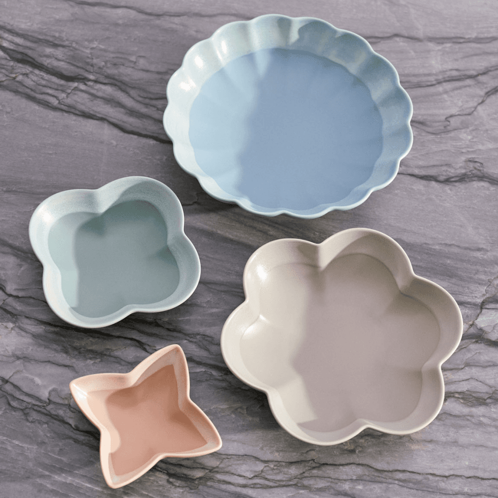 Lambeth Set of 4 Nesting Shaped Dishes, Multi