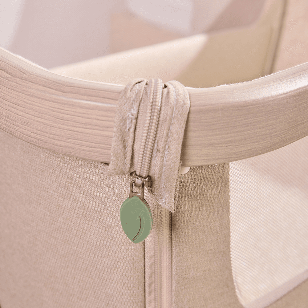 CoZee Air 2 Bedside Crib