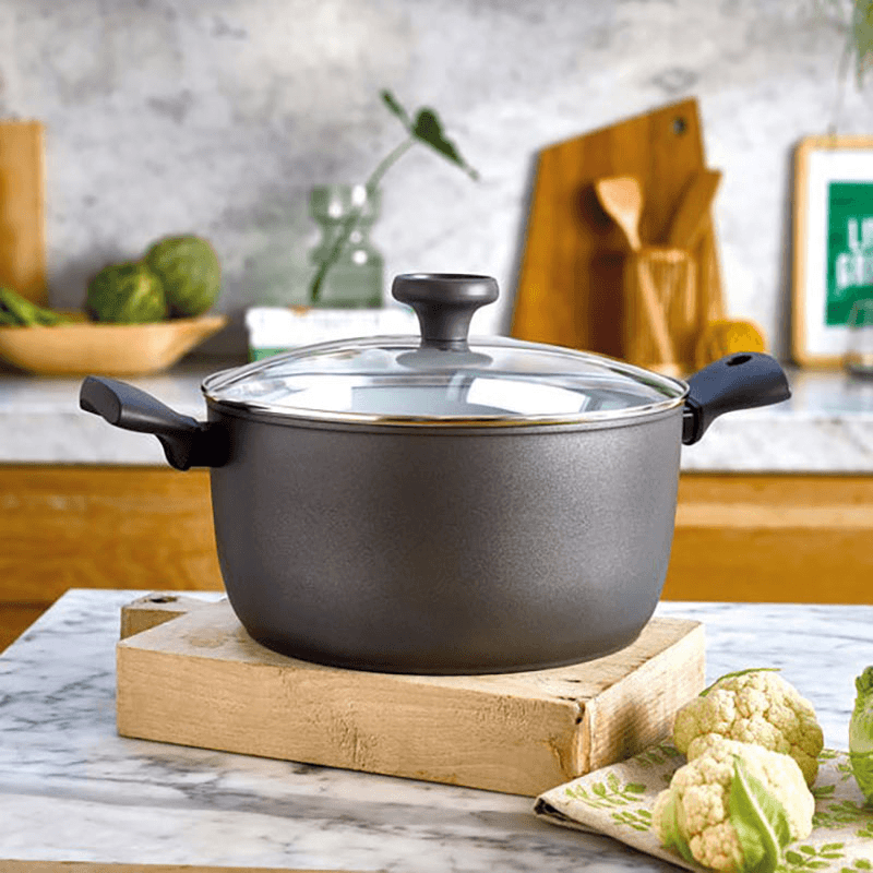 Stockpot, Grey