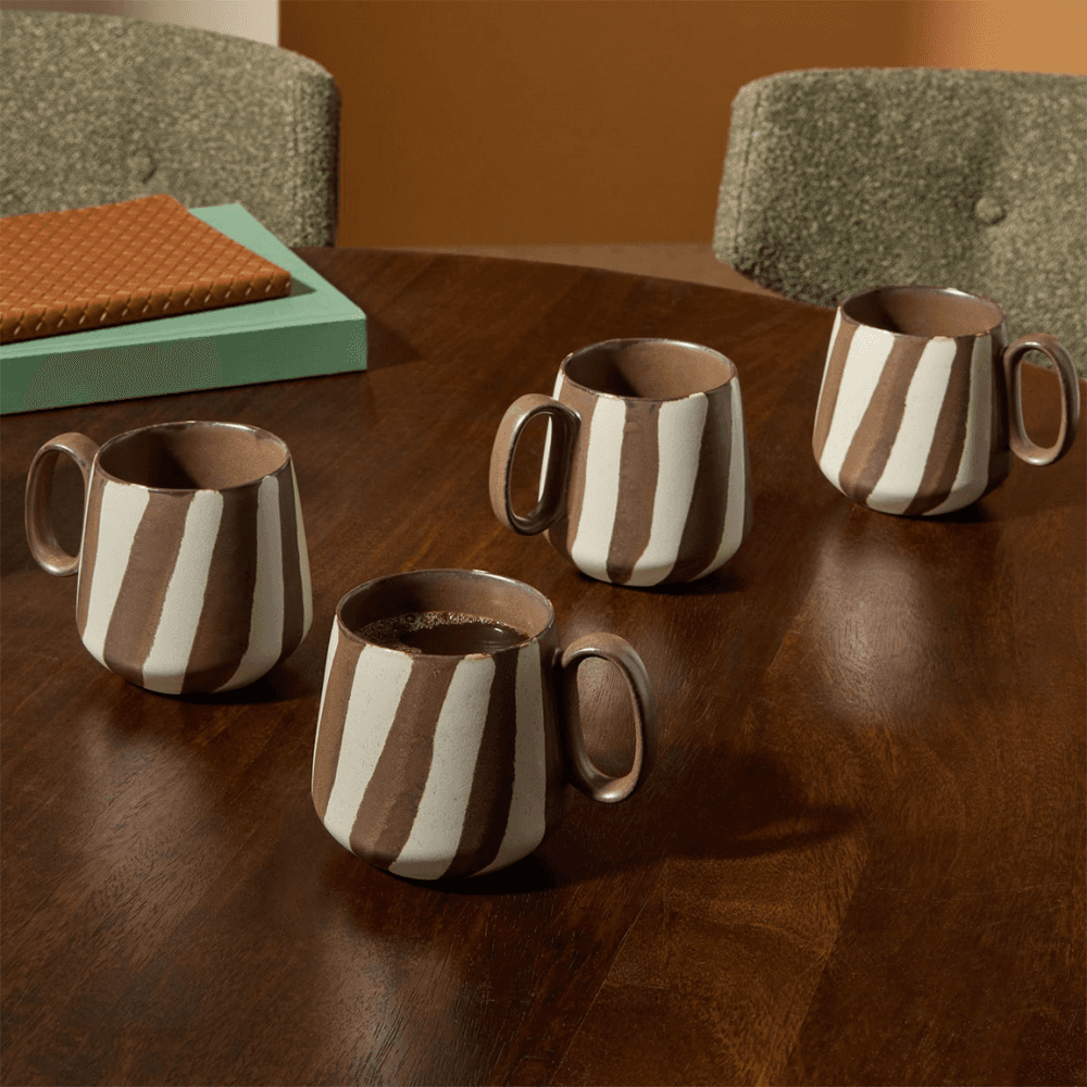 Travellers Rest Stripe Set of 4 Mugs, Brown