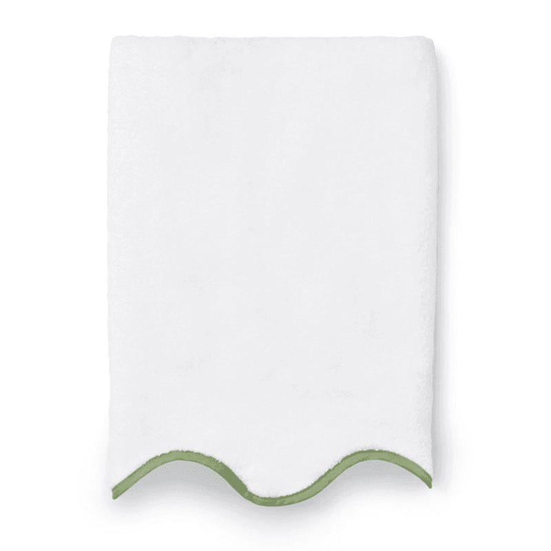 Amelia Scalloped Pair of Hand Towels