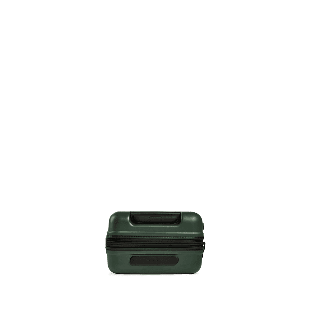 Icon Stripe Cabin Expandable Suitcase