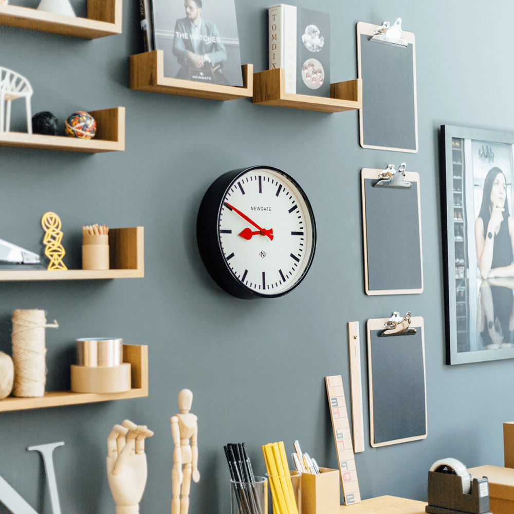 The Luggage Wall Clock