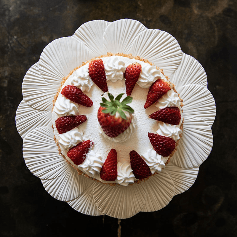 Laguna Cake Stand, Linen