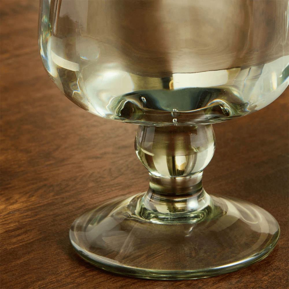 Travellers Rest Set of 4 Wine Glasses, Green