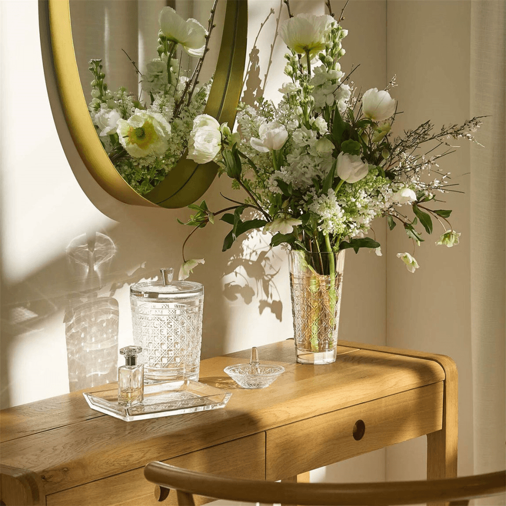 Opulence Ring Holder, Clear