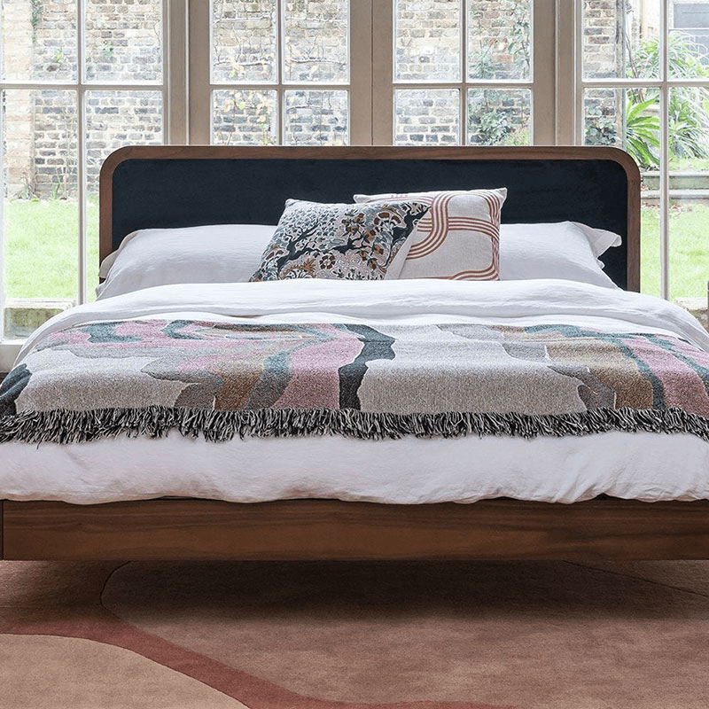 Artie Bed, Walnut