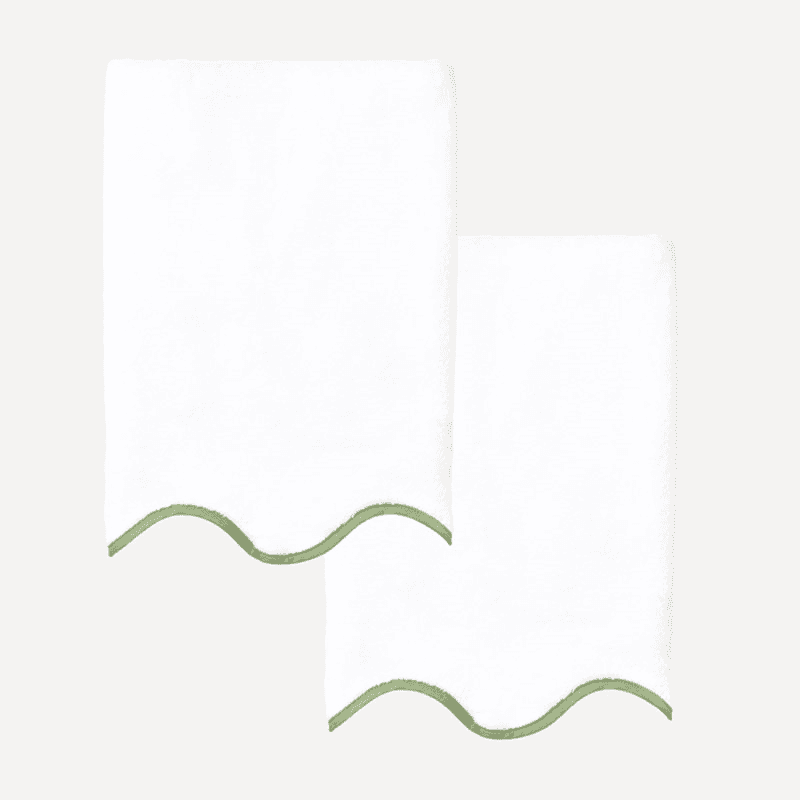 Amelia Scalloped Pair of Hand Towels