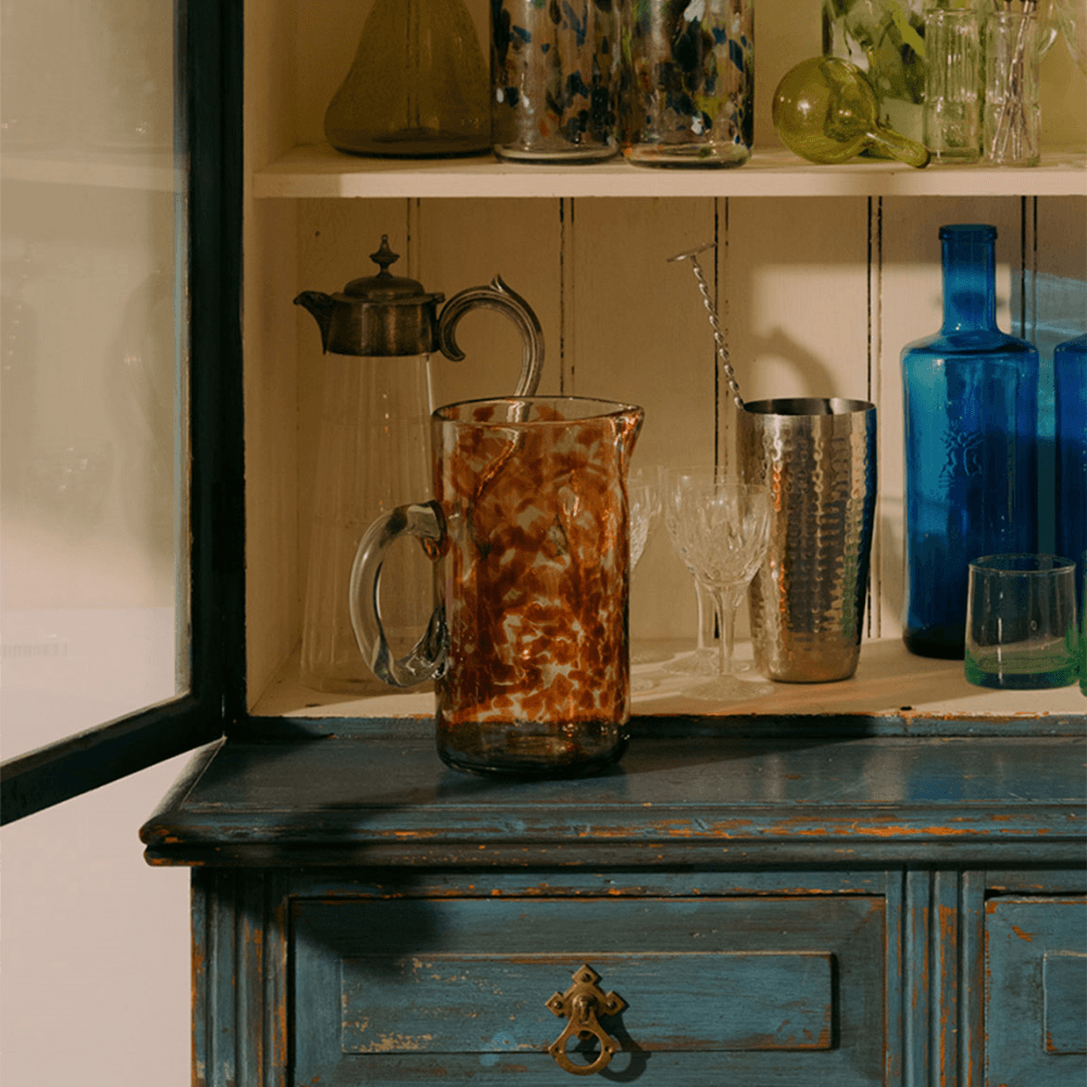 Oro Jug, Brown