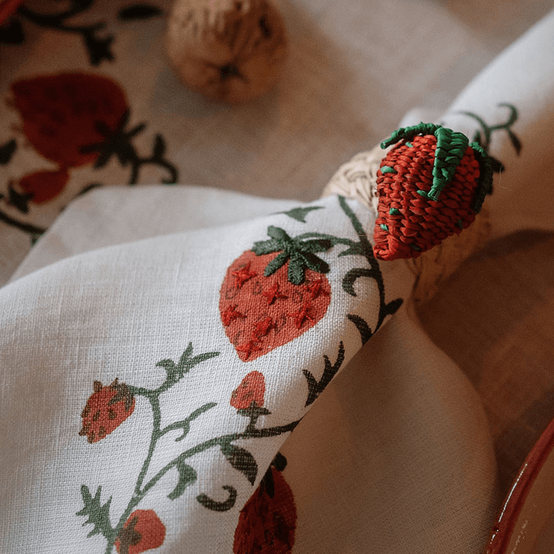 Fraises des Bois Set of 4 Napkins