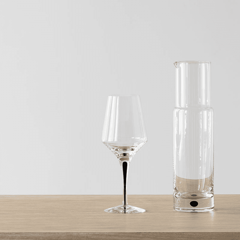 Metropol Wine Glass