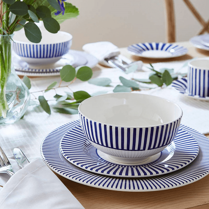 Stecatto Set of 4 Bowls, White and Blue