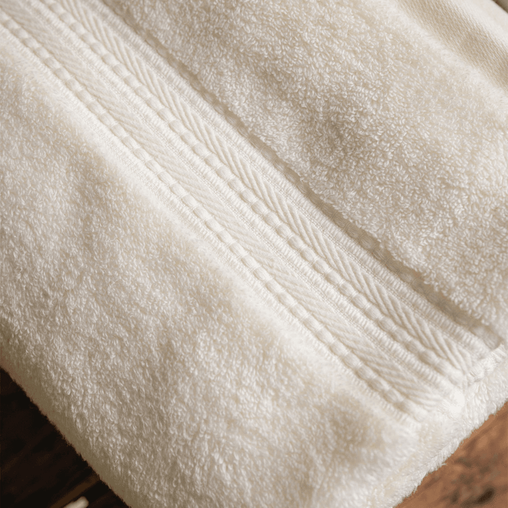 Maria Pair of Hand Towels, White