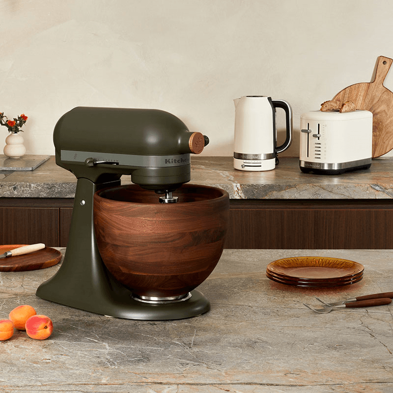 Design Series Artisan Tilt-Head Stand Mixer, 4.8L
