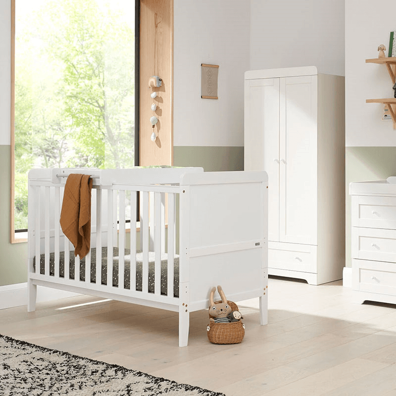 Rio Cot Bed with Cot Top Changer & Mattress