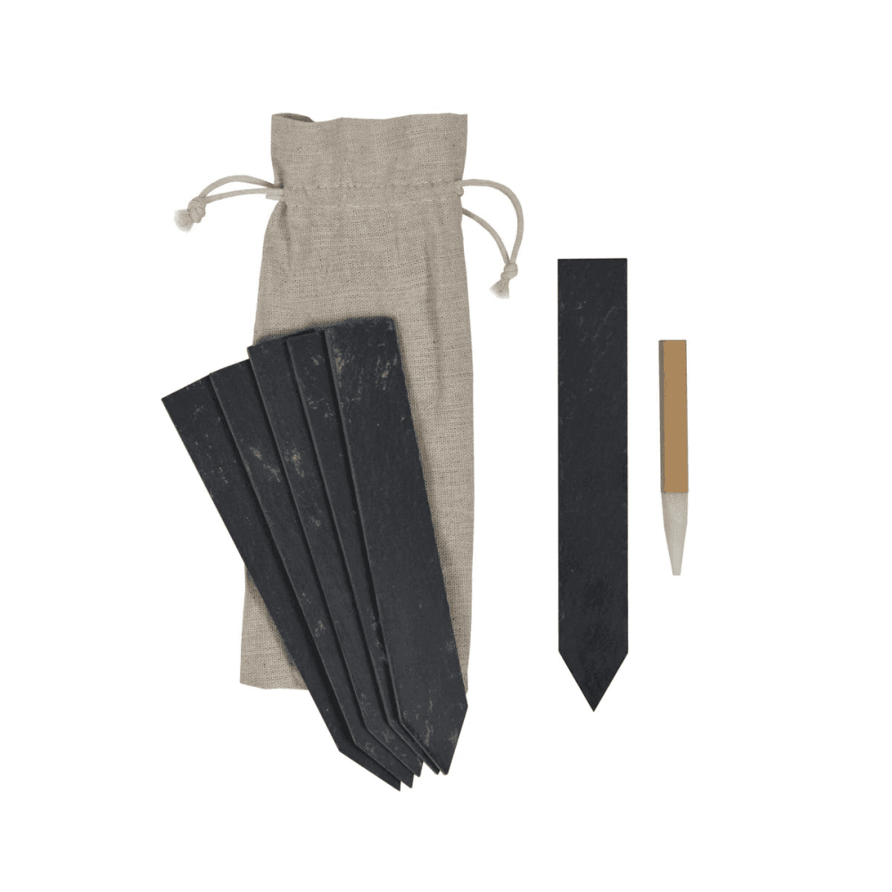 Set of 6 tags, Black/White