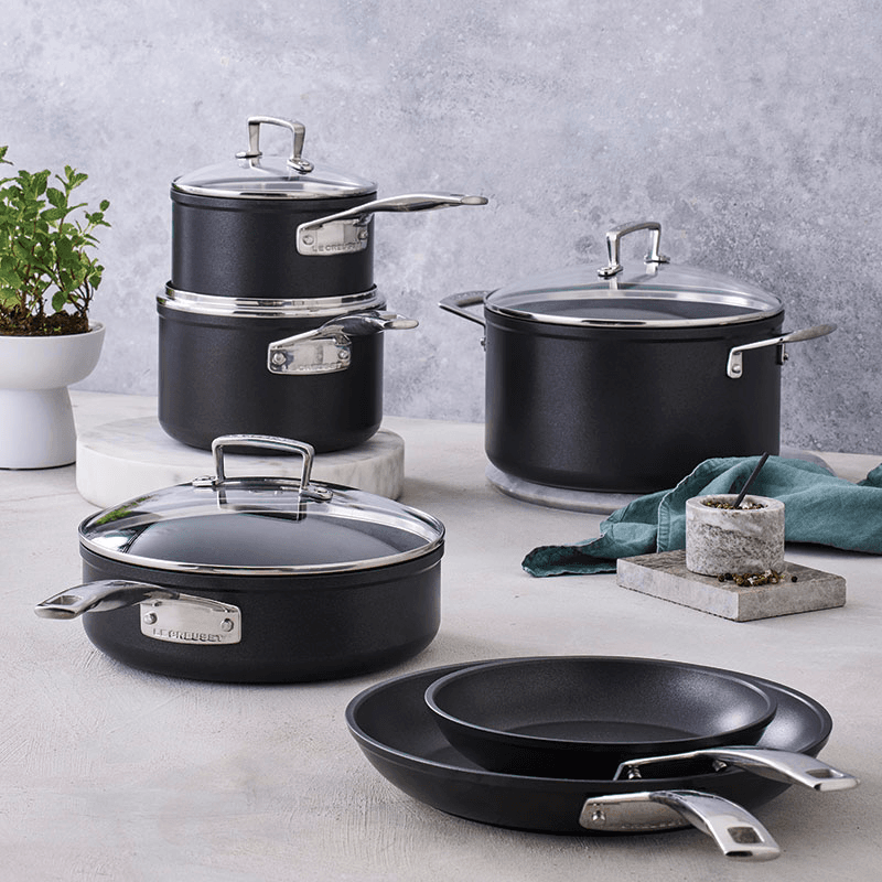 Toughened Non-Stick Deep Casserole