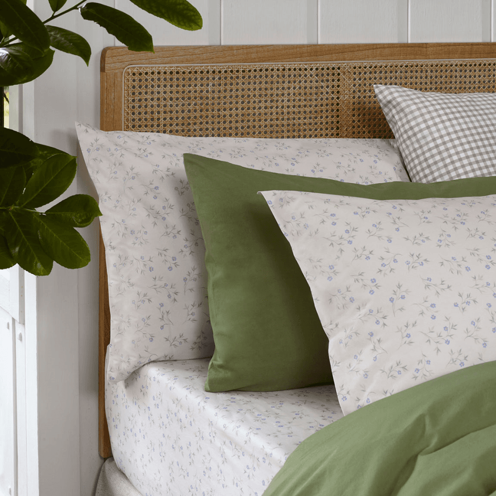 Floral Pair of Cotton Pillowcases, Sprig