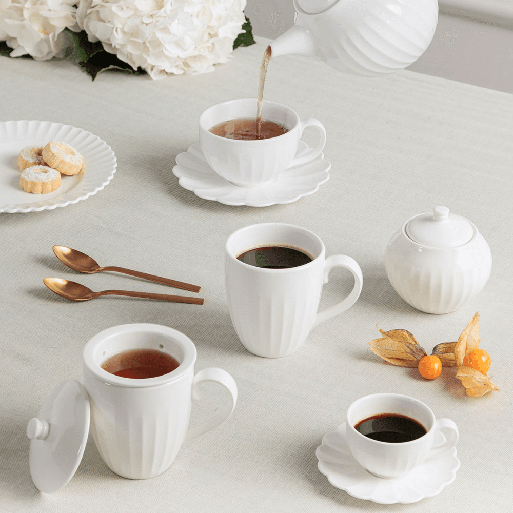 Bellavista Breakfast Cup with Saucer, White