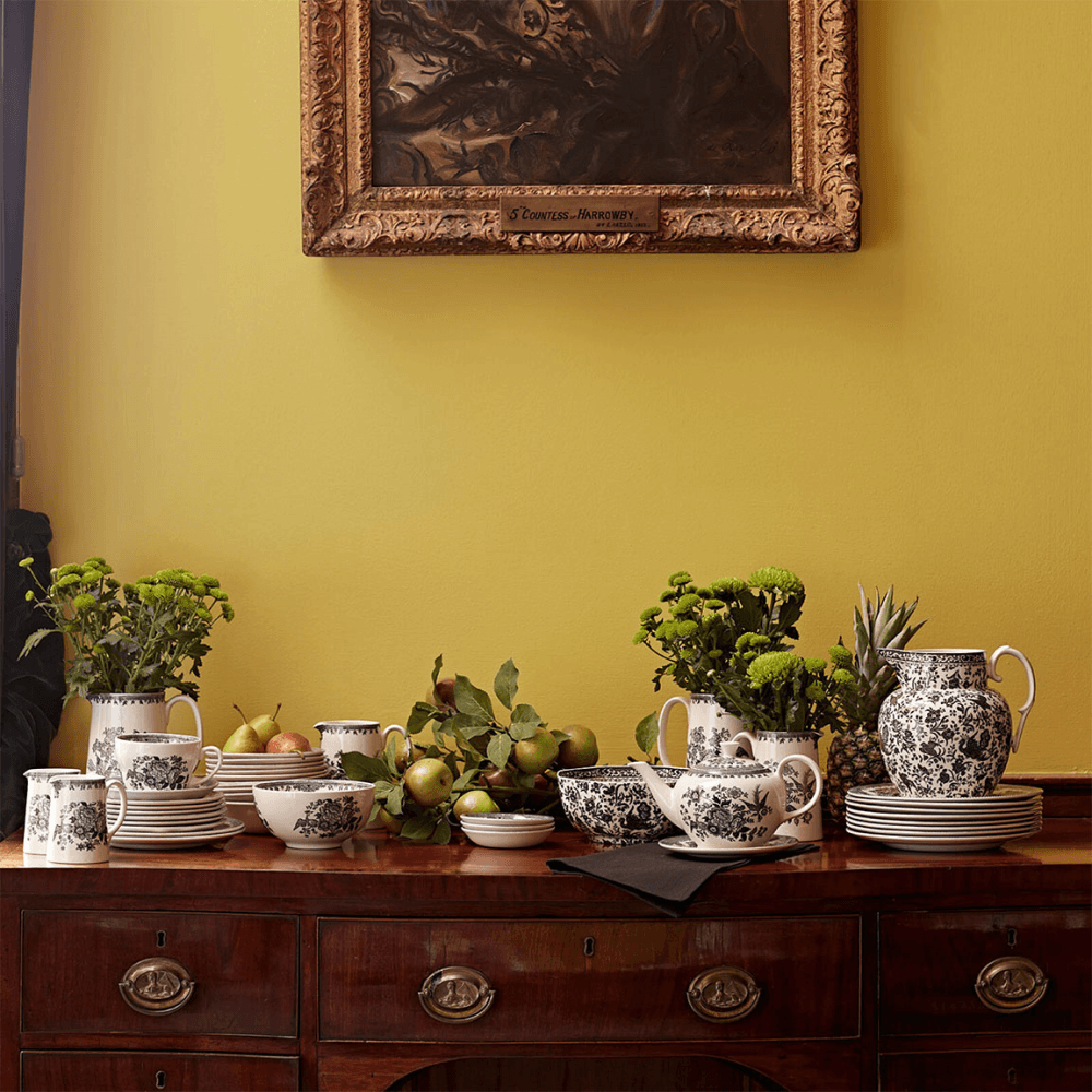 Asiatic Pheasants Footed Bowl