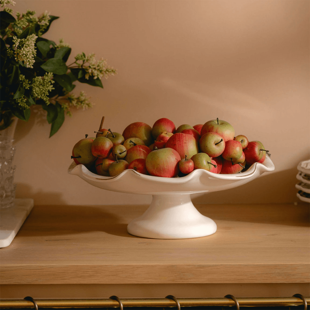 Claudia Ceramic Wavy Footed Stand, White