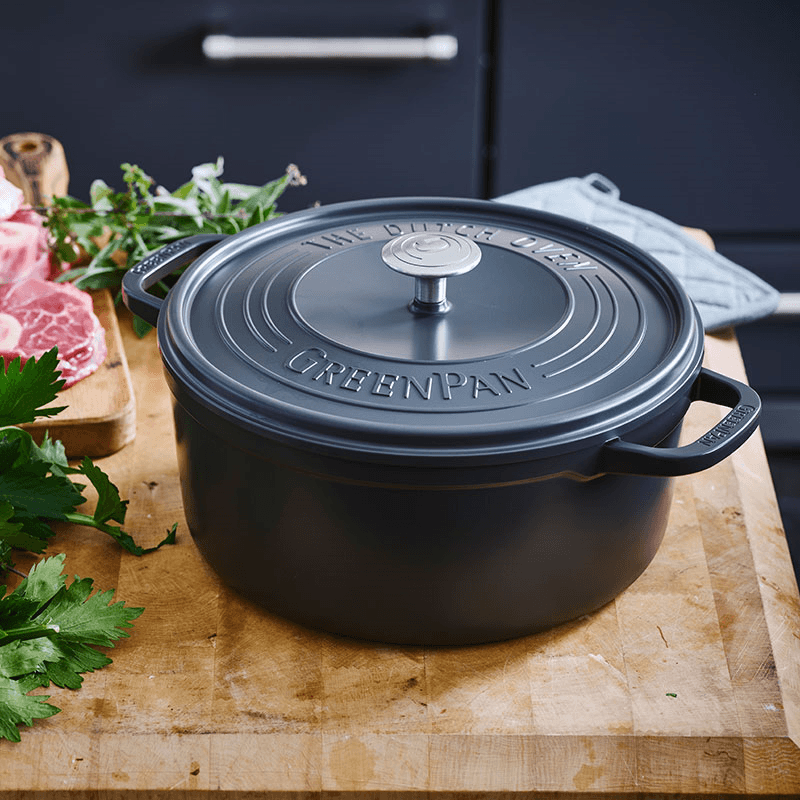 Featherweights Non-Stick Casserole with Lid