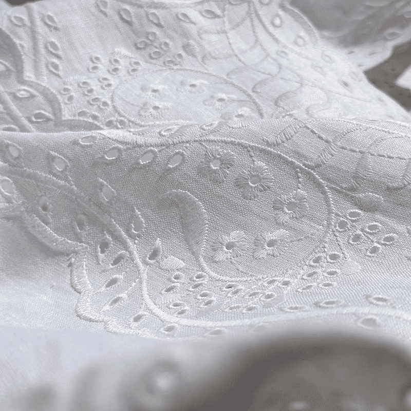 Broderie Anglaise Linen Tablecloth, White