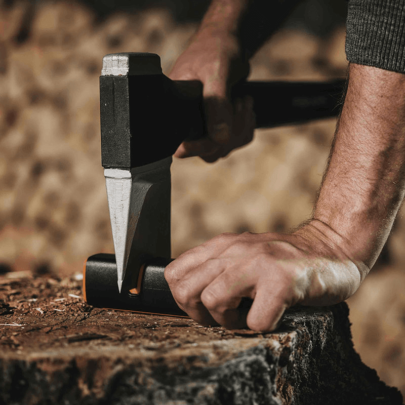 Xtract Axe and Knife Sharpener, Black and Orange
