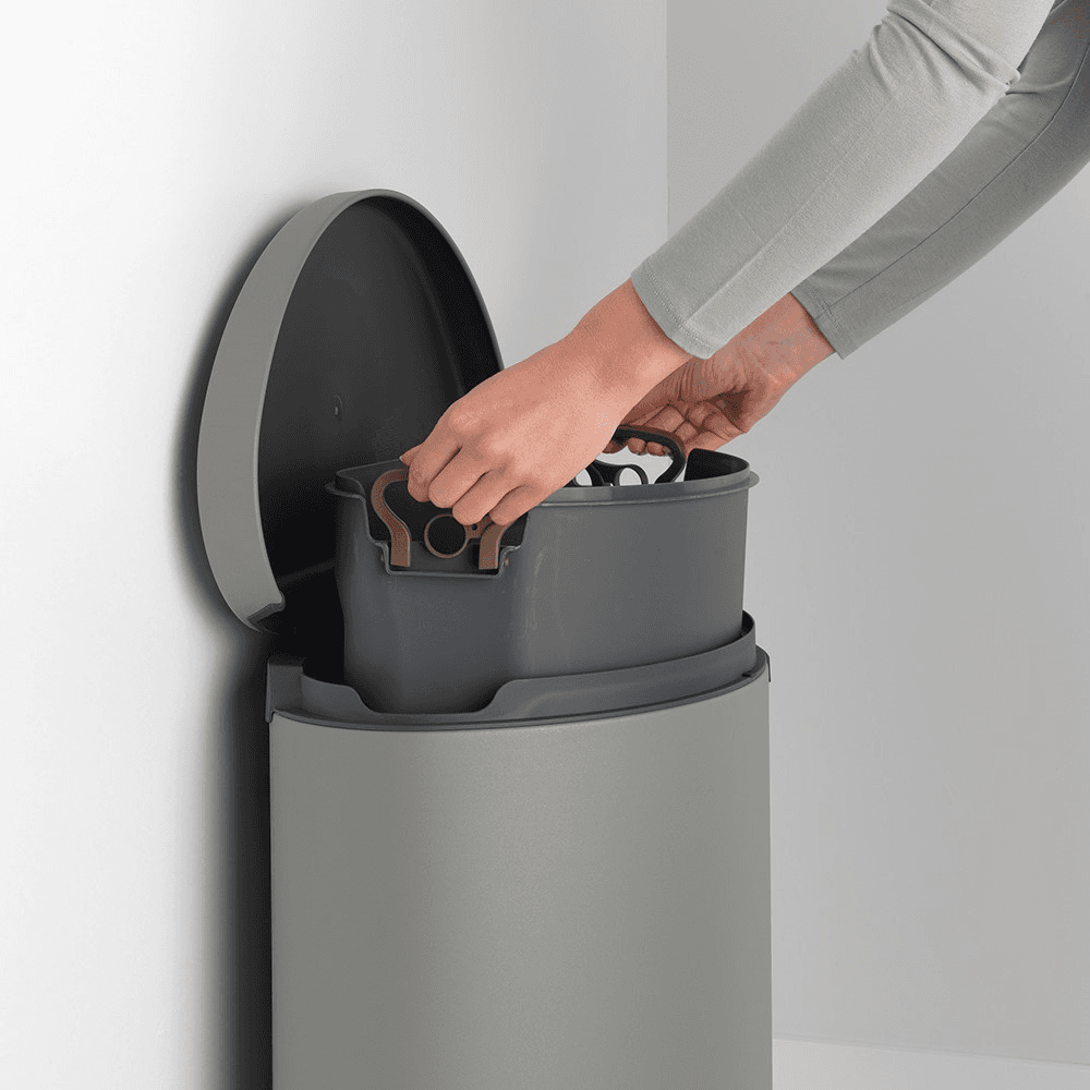 Flatback+ Space Saving Pedal Bin