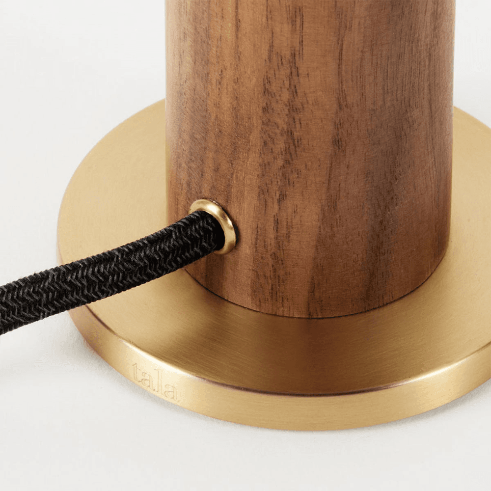 Knuckle Pendant Table Lamp with Voronoi Bulb