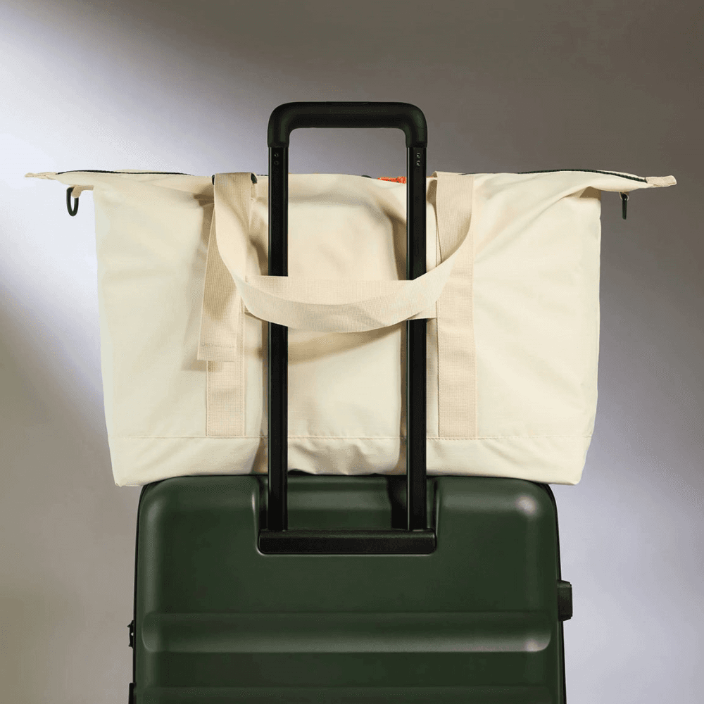 Essential Weekender