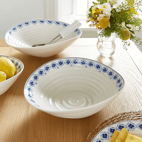 Image showing the Blue Serving Bowl product.