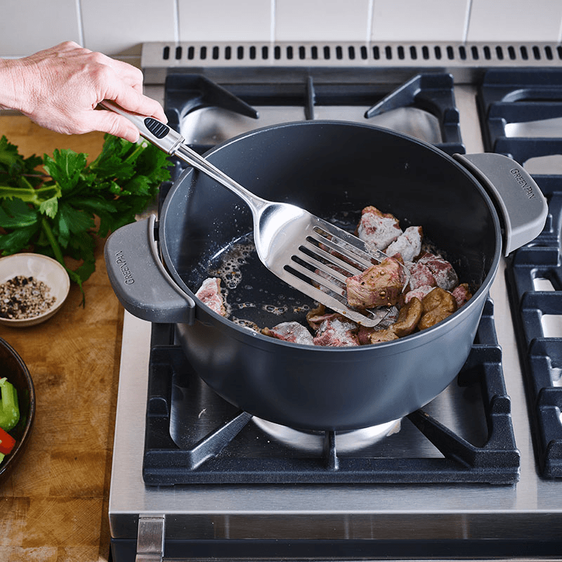 Featherweights Non-Stick Casserole with Lid
