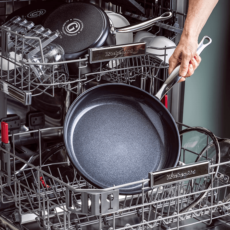 Barcelona Pro Non-Stick Skillet with Lid