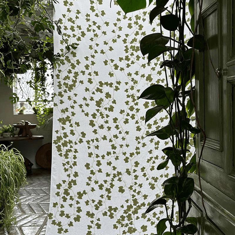 Ivy Herbarium Linen Tablecloth, Green